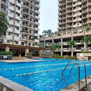 Aparthotel Cypress Towers Near Airport Near Vista Mall Near Bgc In, Taguig